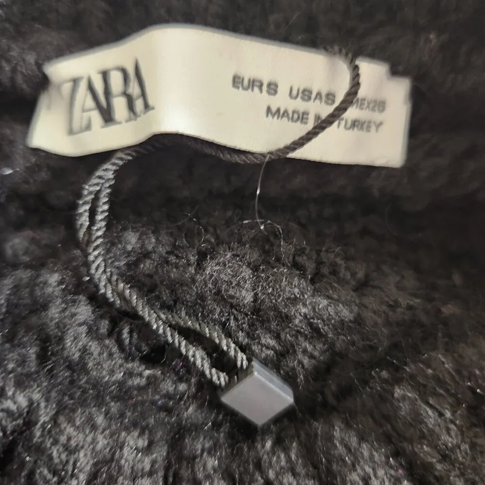 Zara Women's Size S Black Chunky Knit Bell Sleeve Open Weave Cropped Sweater